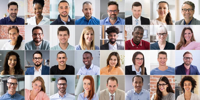 Mehrere Porträts von Menschen, was ist Diversity Management?