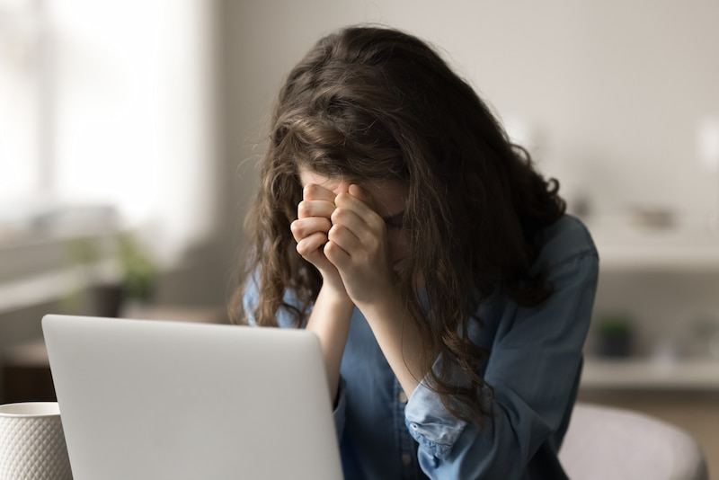 Das Impostor-Syndrom: So überwinden Sie Ihre Selbstzweifel 1 beschaeftigte leidet unter impostor syndrom